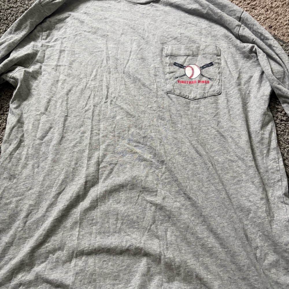 Vineyard Vines Light Gray Long Sleeve Tee